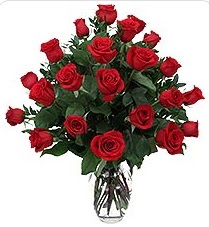  Ankara çiçek siparişi sitesi  24 adet kırmızı gülden vazo tanzimi