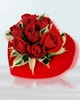  Ankara 14 şubat sevgililer günü çiçek  Kalp kutuda 9 adet Güller 